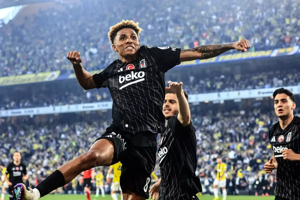 kadikoyde-kazanan-kara-kartal-besiktas-fenerbahceyi-deplasmanda-devirdi-wR3waggb.jpg