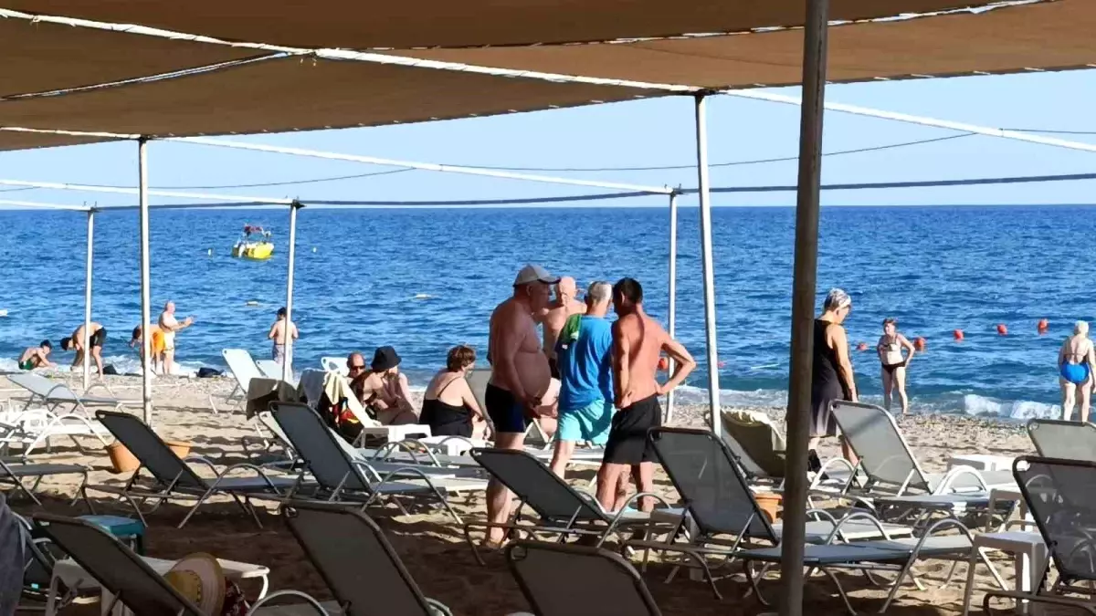 antalyada-82-yasindaki-turist-boguldu-KeYSzHMP.jpg