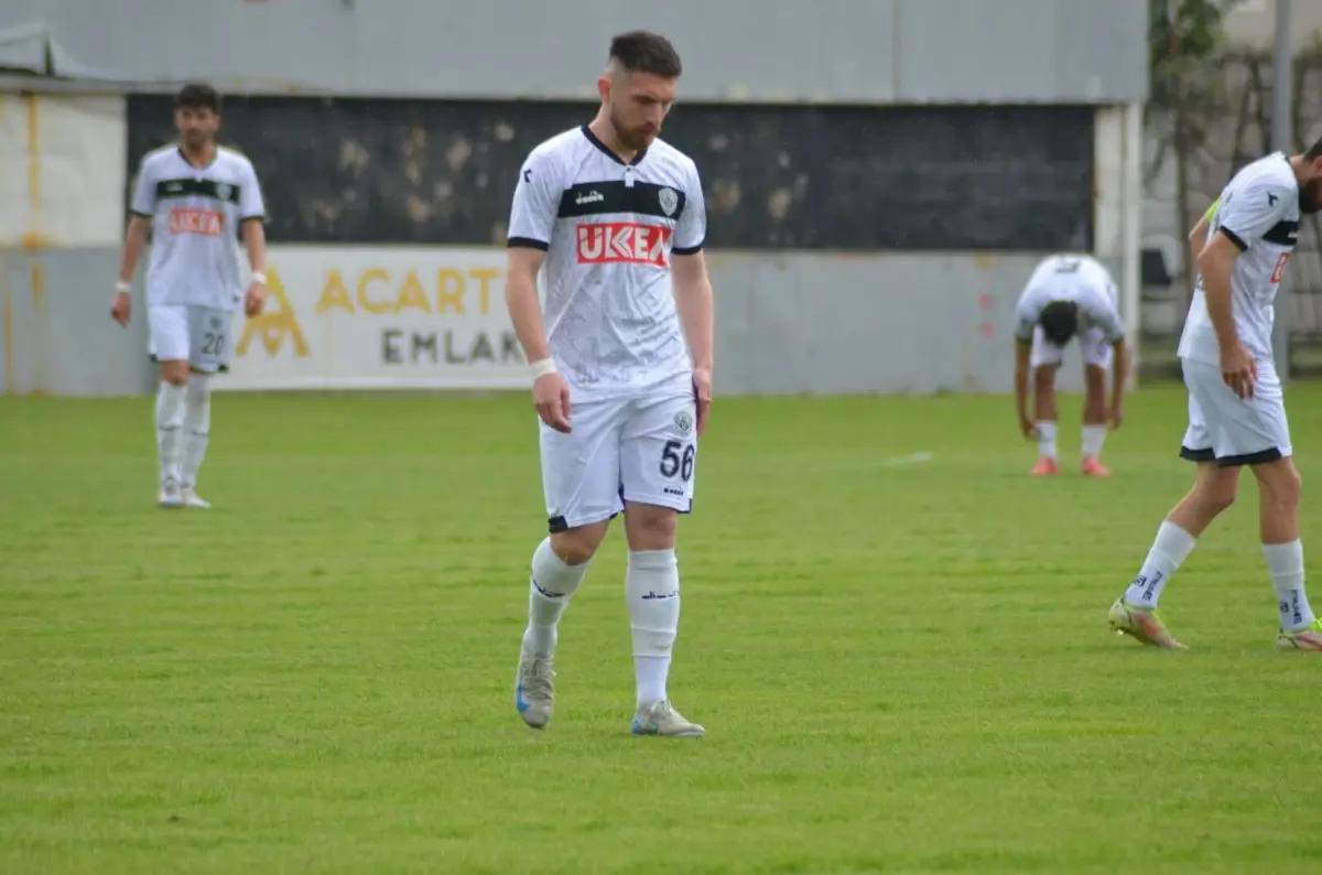 aydin-futbolunda-belirsizlikler-devam-ediyor-JcmKKYBp.jpg