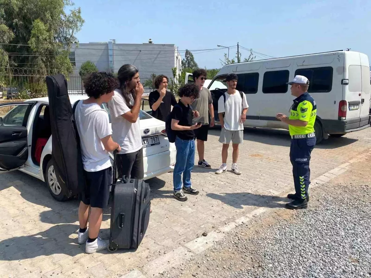 aydinda-bayram-oncesi-trafik-guvenligi-kontrolleri-yapildi-LhBVp6JR.jpg
