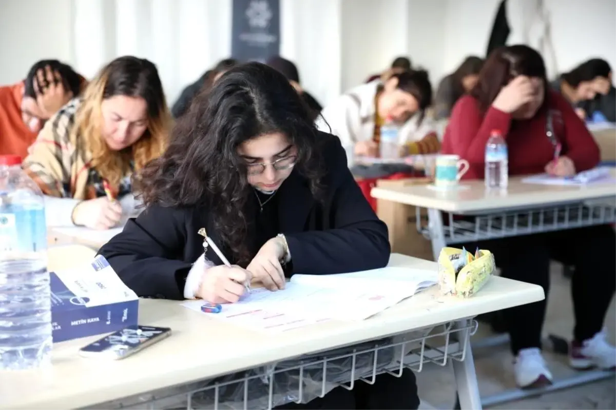 aydinda-lgs-oncesi-sessizlik-uyarisi-yC1GItjg.jpg