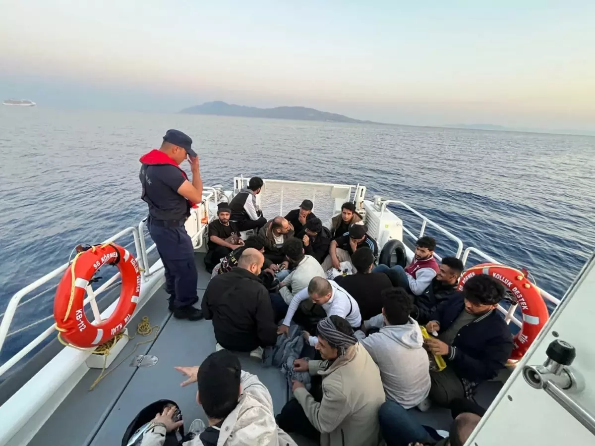 datca-aciklarinda-23-kacak-gocmen-kurtarildi-diuyEaKh.jpg