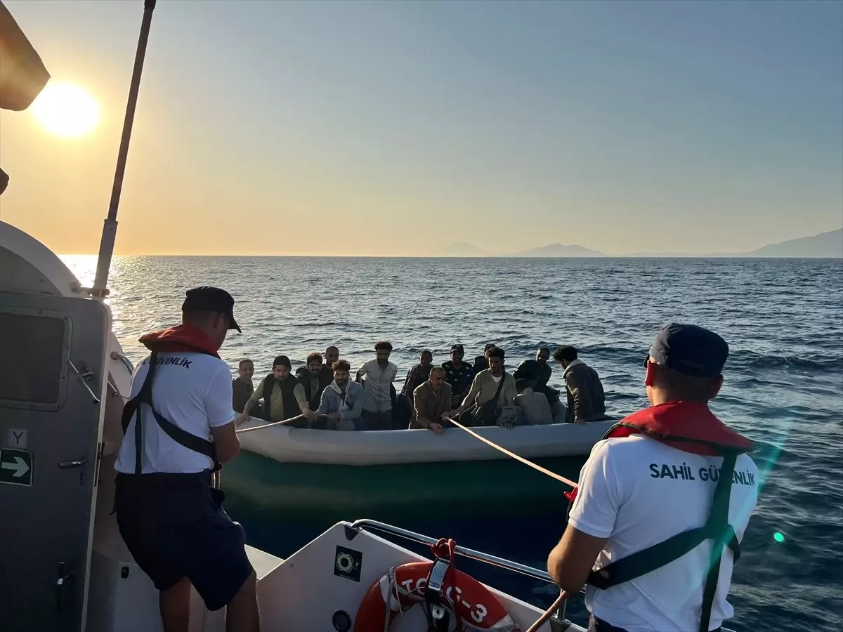 datca-aciklarindaki-sistemsiz-gocmenler-kurtarildi-PpOK3tHO.jpg