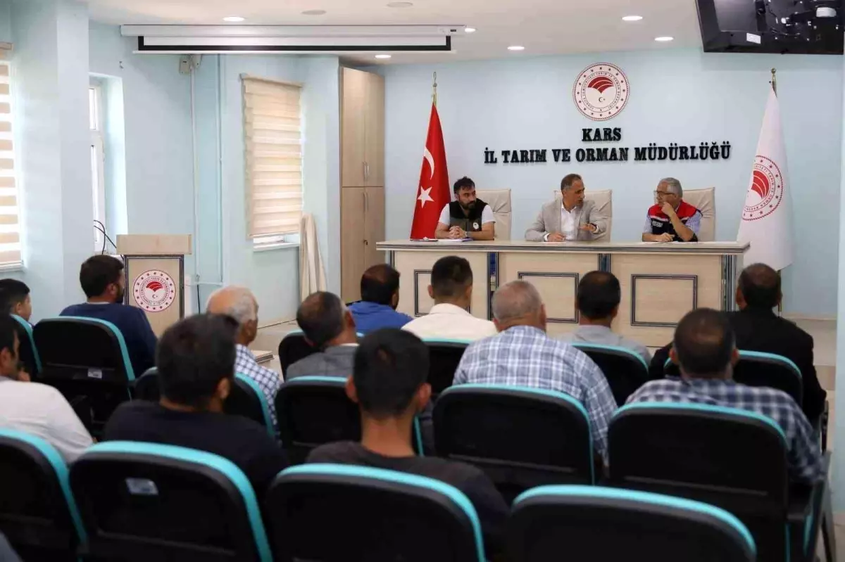 karsta-ciftcilere-hibe-takviyeleri-bilgilendirmesi-yapildi-AyBlTpc5.jpg