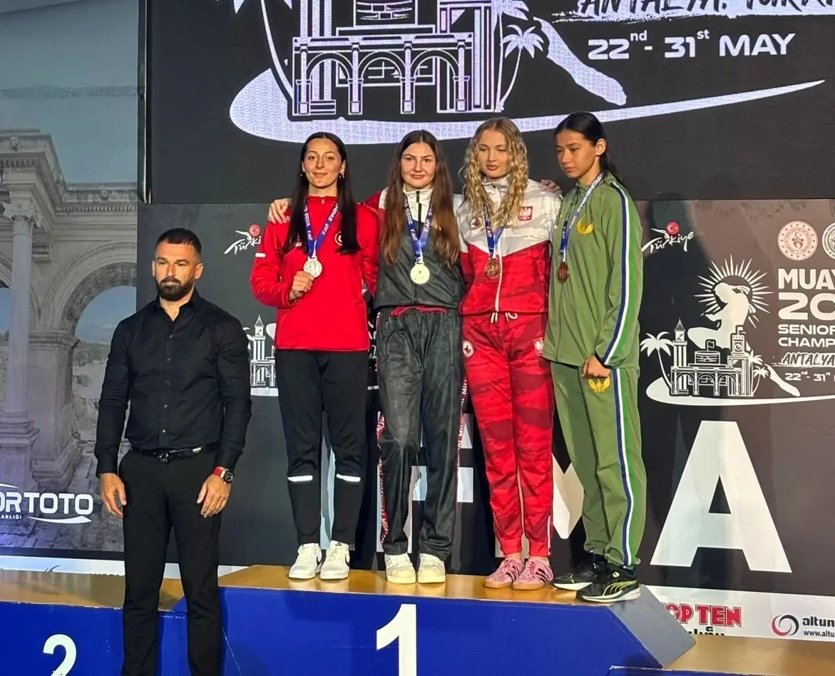 turkiye-muaythai-dunya-sampiyonasinda-firtina-uzere-esti-P86zytnP.jpg