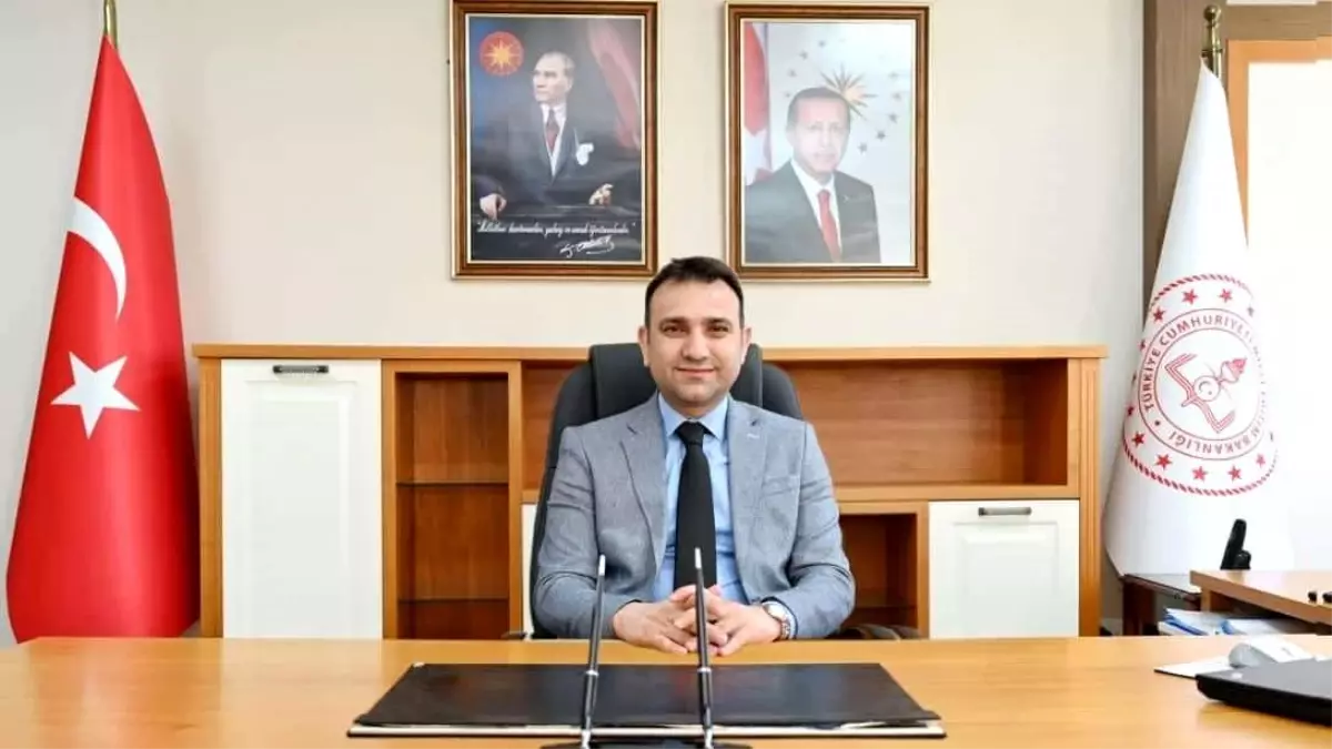 mehmet-yigit-aydin-vilayet-ulusal-egitim-muduru-olarak-gorevine-basladi-9b3dc25M.jpg