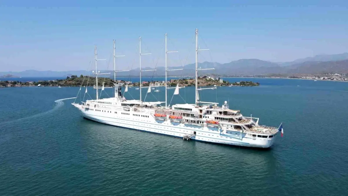 club-med-2-yelkenli-gemisi-fethiyeye-geldi-3KiVKqLr.jpg