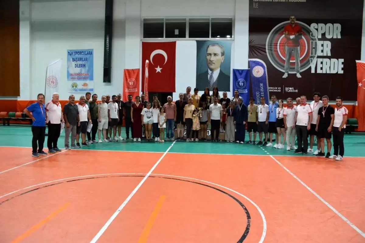 koycegizde-zafer-kupasi-floor-curling-turnuvasi-duzenlendi-LQTnPkiy.jpg