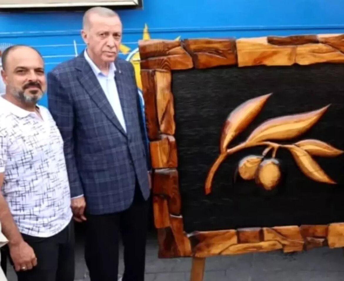 aydinda-ahsap-oyma-ustasinin-yapitlari-makam-odalarini-susluyor-HVU6yjMW.jpg
